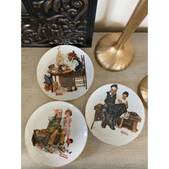 Norman Rockwell Classic Small Plates (Set of Three) - Picture 1 of 7
